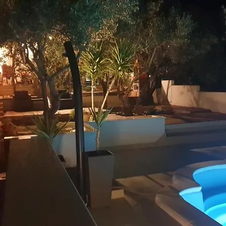 Holiday Stari Grad * Stari Grad (Hvar)